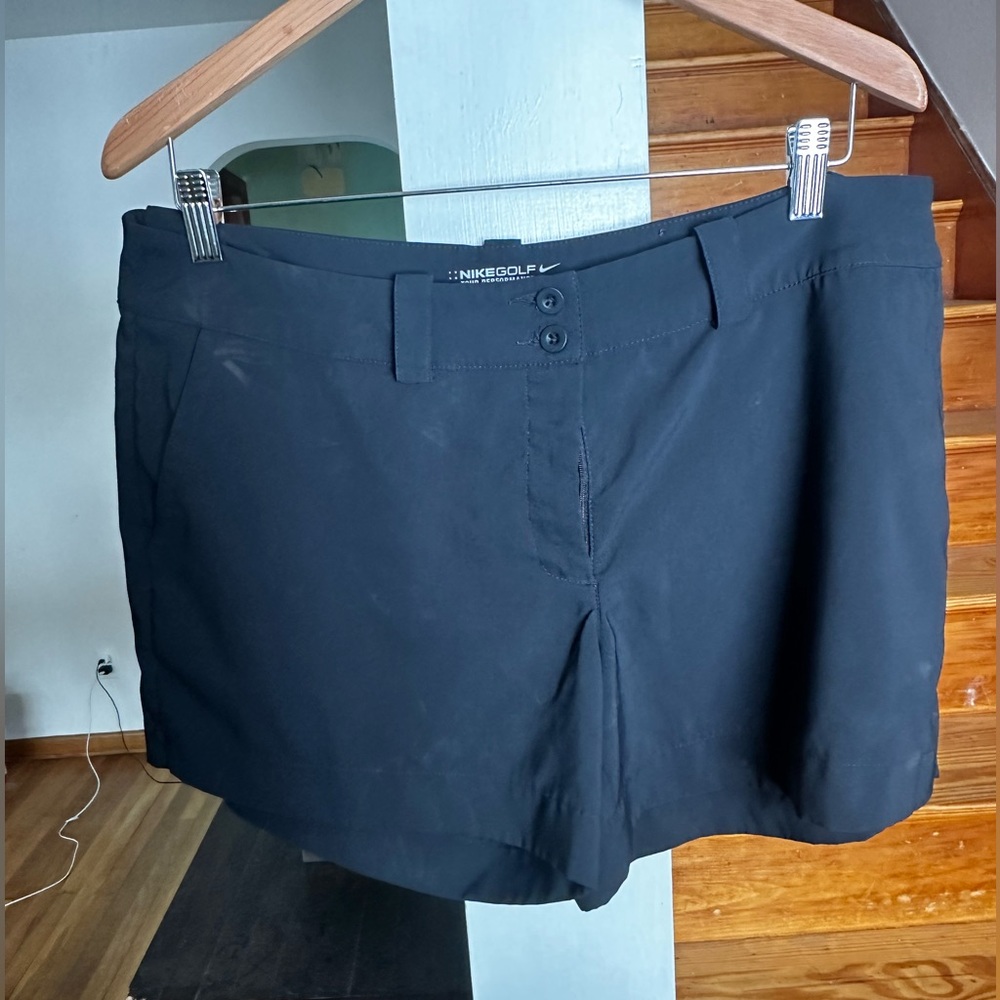 Nike performance women’s golf shorts
